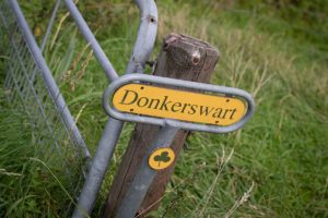 Donkerswart, Ooijpolder