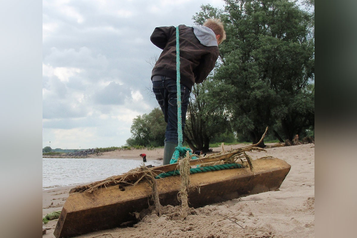 Waalwoemi: Vijfkamp Op Het Waalstrand