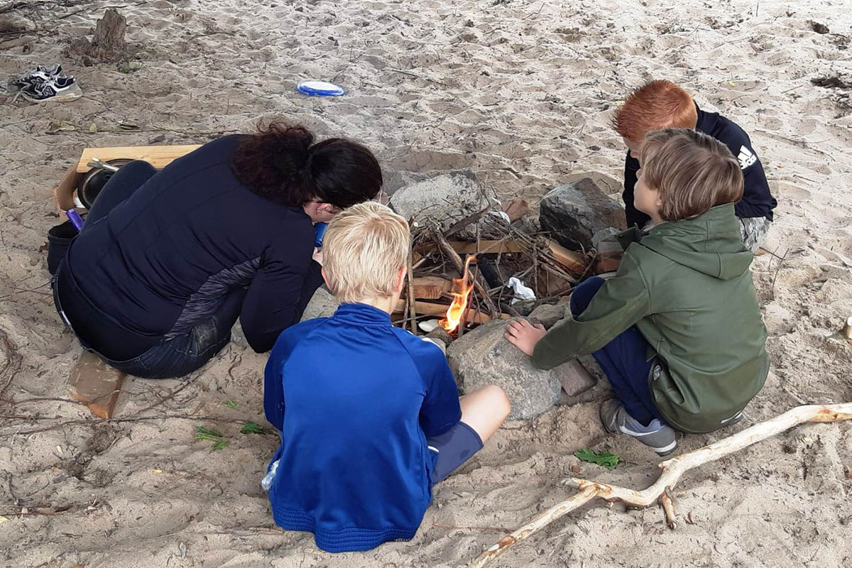 Waalwoemi: Vuur Maken Voor Beginners