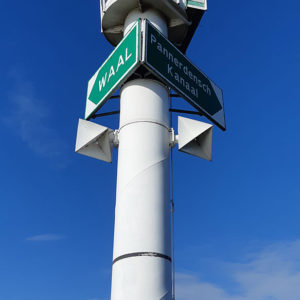 S1
