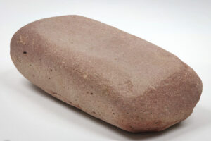 Rode zandsteen slijpsteen, Medel / Tiel